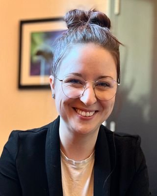 Sarah Dent profile image